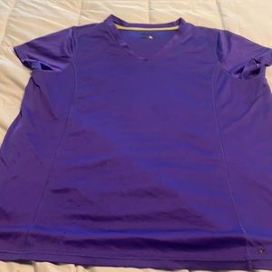 Women’s athletic shirt